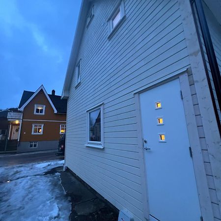 Central Apartment In Svolvær Eksteriør bilde
